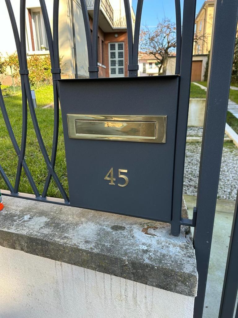 Liberty Dream, Fascino A Vicenza Villa Exteriör bild